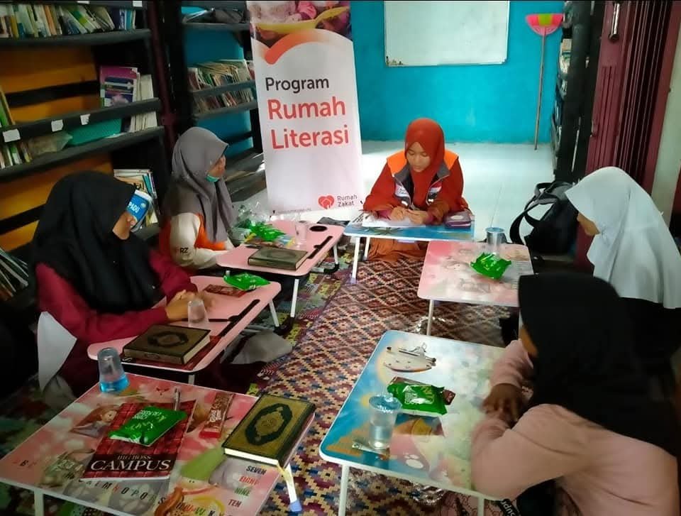 Yayasan - Yayasan islam di Batam - Yayasan di Batam - pesantren yatim dhuafa sei beduk - lembaga zakat infak sedekah batam - Penggalangan Donasi Untuk Pesantren di Batam - wakaf pembangunan pesantren di Batam - donasi pembangunan pondok pesantren di Batam - donasi anak yatim piatu pesantren di Batam - sedekah jumat berkah yayasan islam di Batam - fidyah dan zakat maal yayasan di Batam