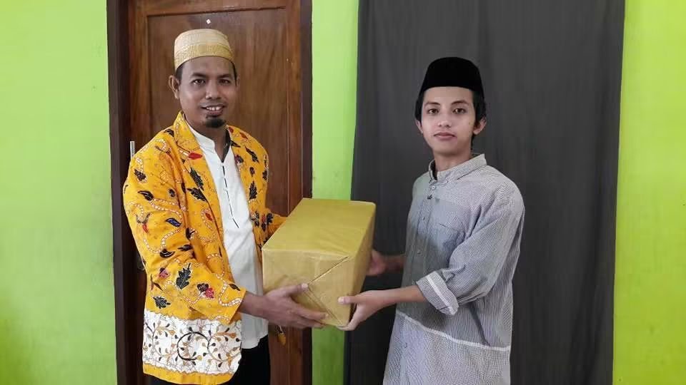 Yayasan - Yayasan islam di Batam - Yayasan di Batam - pesantren yatim dhuafa sei beduk - lembaga zakat infak sedekah batam - Penggalangan Donasi Untuk Pesantren di Batam - wakaf pembangunan pesantren di Batam - donasi pembangunan pondok pesantren di Batam - donasi anak yatim piatu pesantren di Batam - sedekah jumat berkah yayasan islam di Batam - fidyah dan zakat maal yayasan di Batam